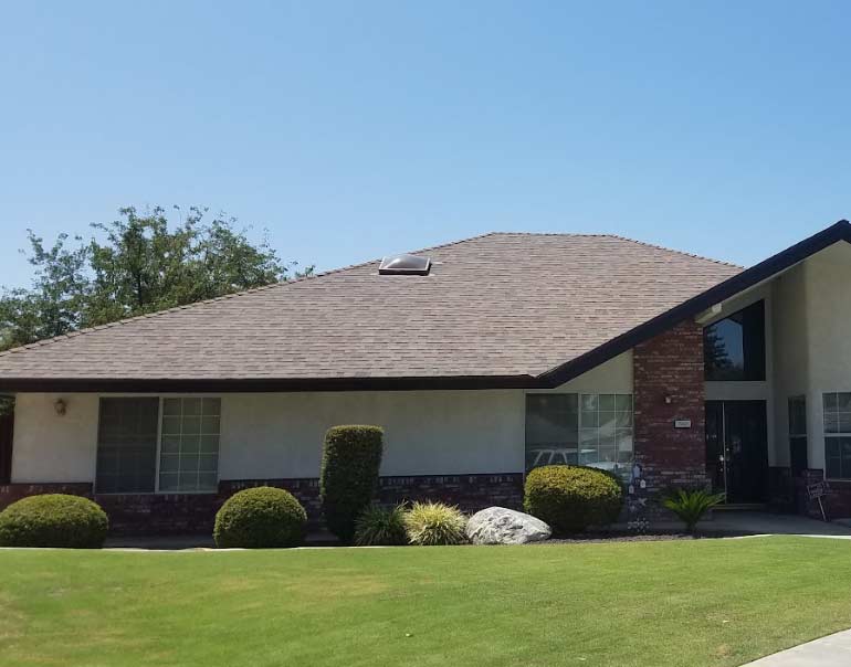 new residential shingle roof in Tehachapi installed by bear mountain roofing